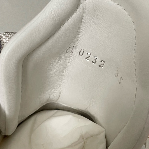 LOUIS VUITTON Women sneakers size 35 (size 5) BRAND NEW ORIGINAL PACKAGING - Picture 6 of 10